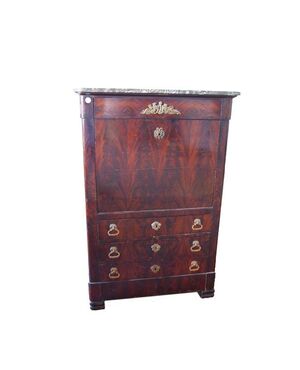 Early 1800s Empire secretaire in mahogany feather with rich bronze applications