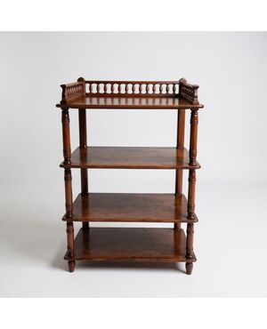 Etagère