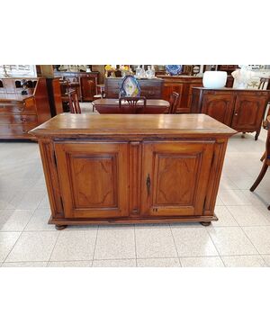 Credenza in noce