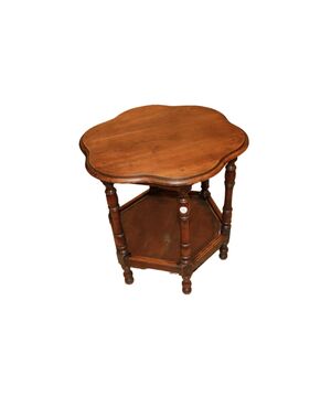 Tavolino francese a Petalo del 1800 In Legno di Noce