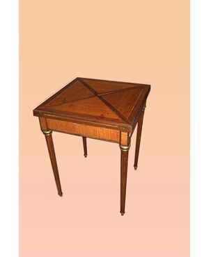 French Louis XVI style handkerchief game table from the 1800s