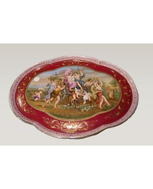 Antico vassoio in porcellana Manifattura Vienna del 1800 con personaggi