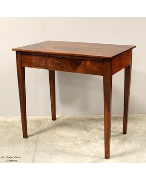 Antique Directoire walnut writing table - Italy, 19th century
