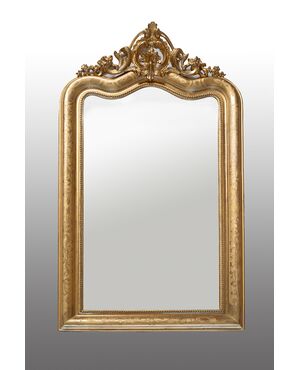 Specchiera antica Napoleone III Francese in legno dorato e intagliato. Periodo XIX secolo.