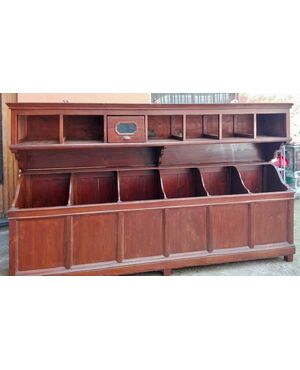 Grocery store furniture