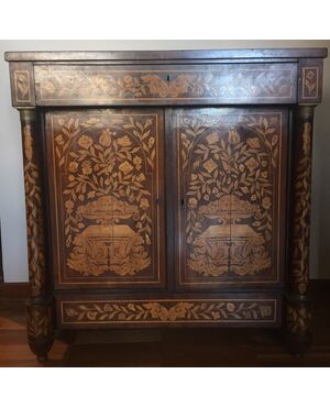Credenza olandese stile Impero 1700 riccamente intarsiata