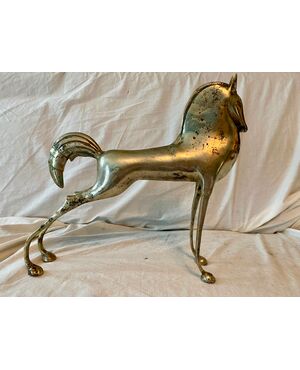 Scultura cavallo futurista