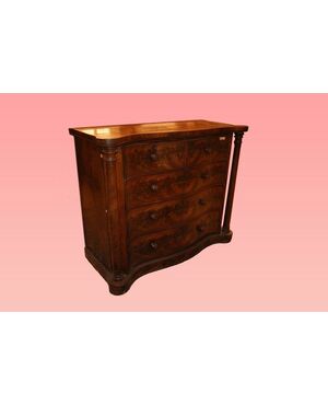 Large and majestic English chest of drawers from the 1800s, Regency style, in mahogany and mahogany feather.