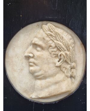 Effigy of Roman emperor – bas-relief carved in marble, Italy, first half of the 19th century