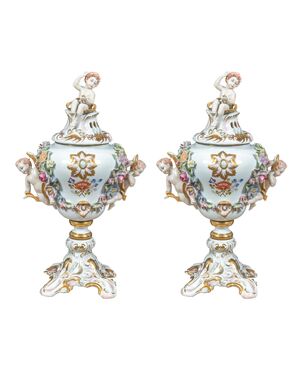 Pair of polychrome porcelain incense burner vases. Capodimonte, 19th century.