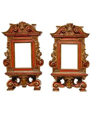 Veneto, 17th century, Pair of tabernacle frames