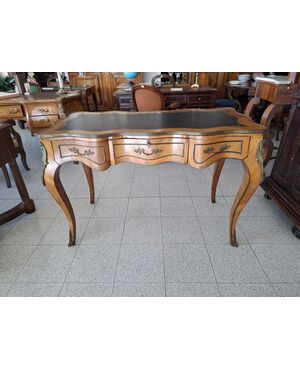 Napoleon III writing desk