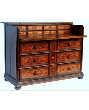 Walnut drop-front chest of drawers, Veneto, second half of the 17th century