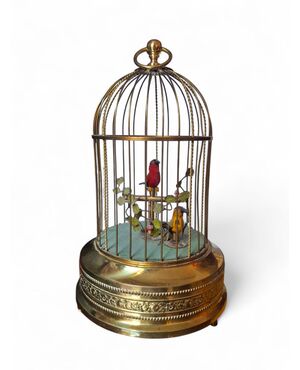 Birdcage music box with two automaton birds