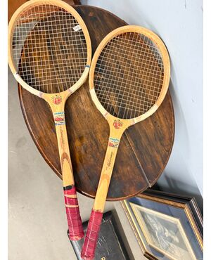 Pair of vintage Player wooden tennis rackets from the 60s Goodyear, 67x23cm