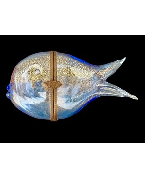 Fish-shaped glass box. Murano.