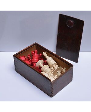 Antique ivory chess set - O/5833 -