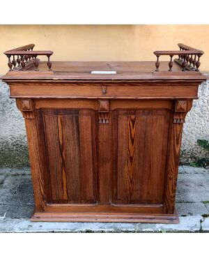 Shop counter