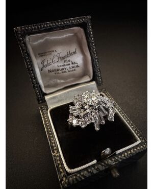 Anello  con  Diamanti  3 ct