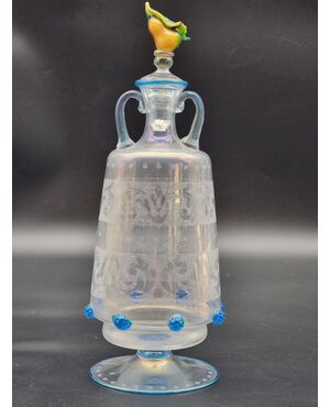 Vaso veneziano in vetro soffiato inciso e iridescente Murano, fine XIX – inizi XX sec.