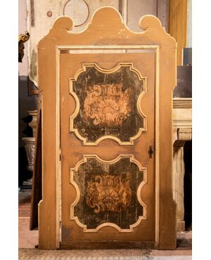  ptl538 - porta laccata con pannelli dipinti, epoca '6/'700, cm l 170 x h 290  