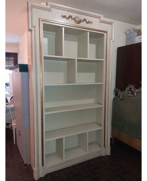 Libreria laccata