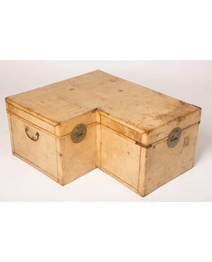 Baule Cinese in pelle: ideale come tavolino angolare - M/1764