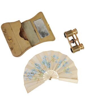 Elegant French theater set - O/431