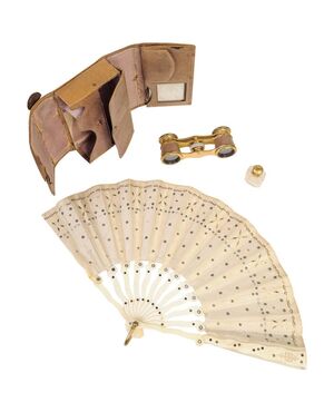 Ladies' theater set - O/432