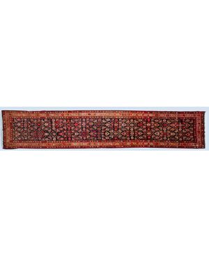 Antique GAREBAGH or KAREBAGH gallery/runner nr. 372