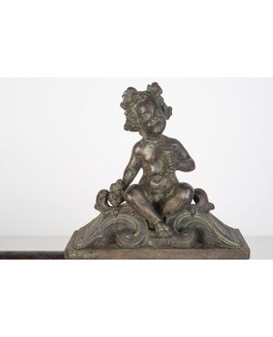 Frontalino in bronzo per camino con putti - O/ 3592