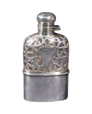 Silver whiskey flask - A/2477