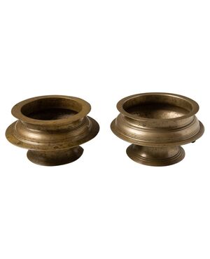 Coppia di ciotole in bronzo dell'800 - O/6882-6883.