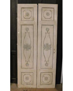pts739 - n. 3 lacquered double doors, 19th century, measuring cm l 100 xh 215 x th. 3     