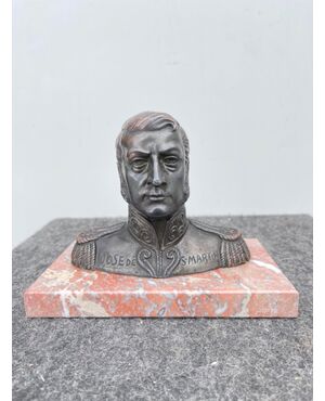 Busto in rame del generale Jose’ de San Martin ( eroe argentino). Base in marmo.