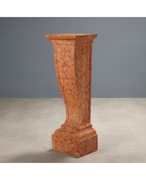 Colonna Decorativa in Marmo Rosso di Verona Italia XX Secolo