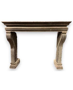 CHP391 - Majestic Serena stone fireplace, from the 17th century, maximum dimensions cm L 210 x H 168 x D 80