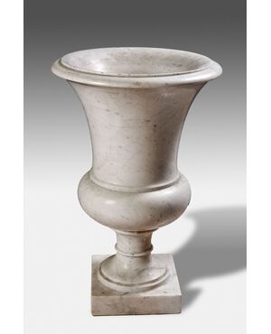 Empire Vase