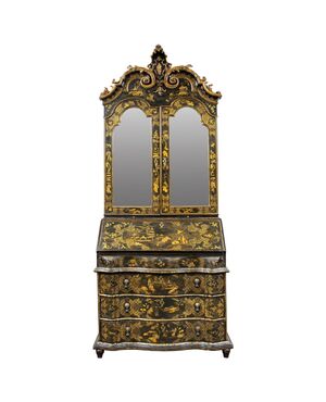 Two-part trumeau in lacquered, gilded, and painted wood. Venice, first half of the 18th century.
