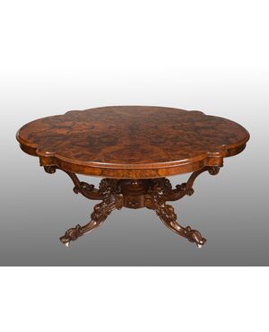 Antique English Victorian table in briar walnut with basket foot. Period 19th century.     