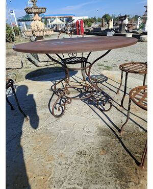 Heavy iron table D 120