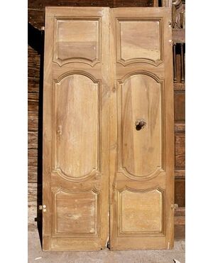 ptci306 two doors walnut moves to restore mis. H222 x 117 cm