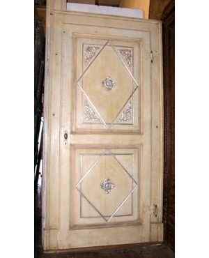 porta laccata ptl268  con decori  argento carlo X  mis.max120x235 - porta 93 x 221