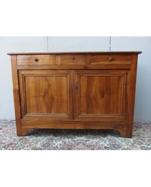 Restored 19th-century walnut sideboard with two doors and three drawers, dimensions: L150xW54xH103 cm