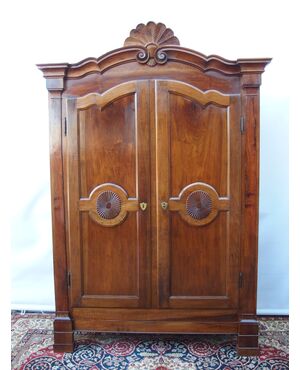 ARMADIO IN NOCE PIEMONTESE A DUE PORTE EPOCA PRIMI 800 RESTAURATO cm L 161xP56xH254