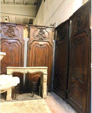 pts275 n. 4 doors with carved walnut frame, mis. H298 x 120