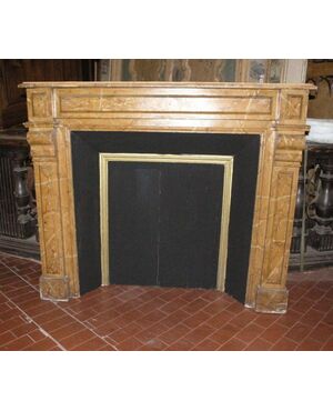 chl111 fireplace in lacquered wood, measuring 126 xh 104 p.26cm