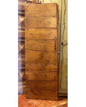 ptcr289 door with nails in chestnut mis. CM72 x h210 thickness. cm6