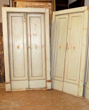 pts462 three double doors with frame, mis. 124 x 220