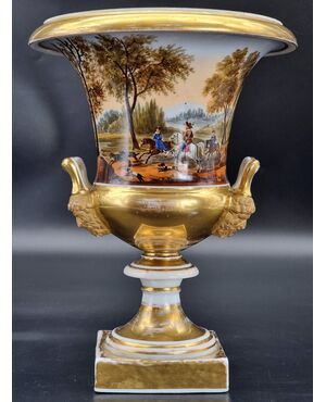 Gilded and hand-painted porcelain cup with hunting scenes, 19th century